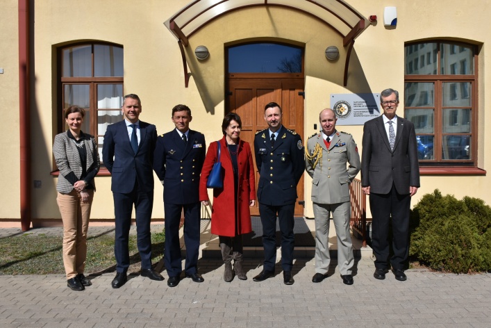 French Ambassador and Defence Attaché visited NATO ENSEC COE