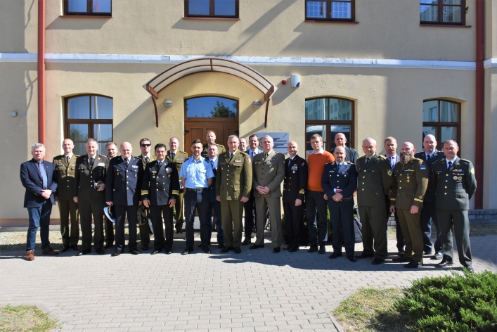 Higher Command and Staff Course students from Baltic Defense College visited the NATO ENSEC COE